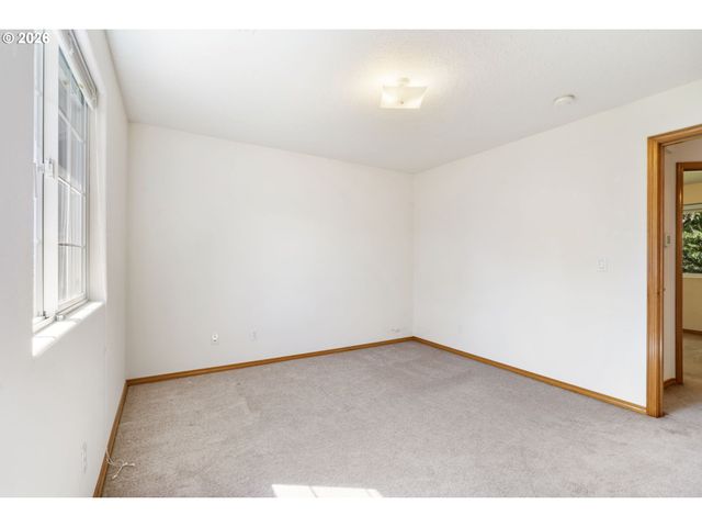 3829 Se 103RD Ave, Portland, OR 97266