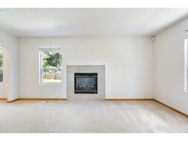 3829 Se 103RD Ave, Portland, OR 97266