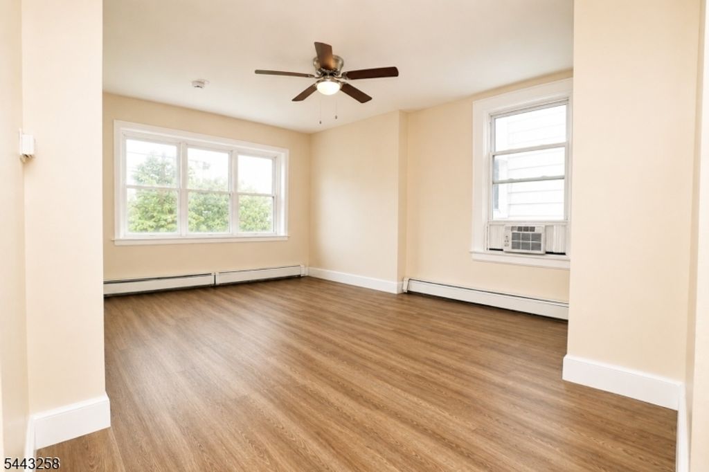3 Laurel Ave, Maplewood Twp., NJ 07040 — photo 2