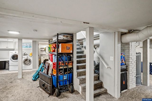 1050 Summer St NE, Salem, OR 97301