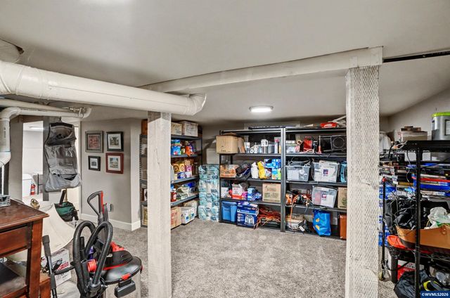 1050 Summer St NE, Salem, OR 97301