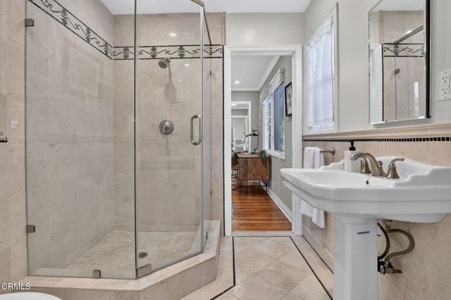 2815 Thorndike Road, Pasadena, CA 91107