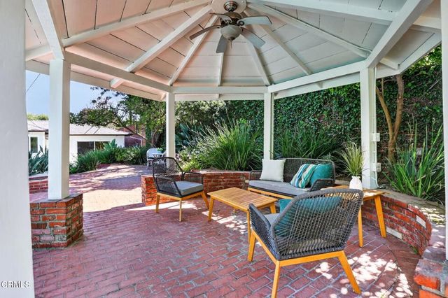 2815 Thorndike Road, Pasadena, CA 91107