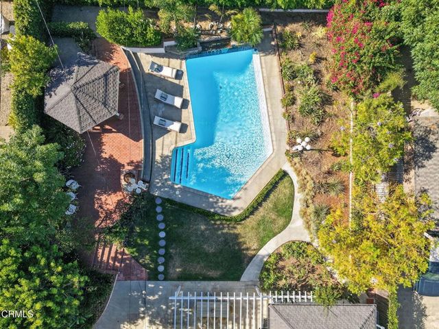 2815 Thorndike Road, Pasadena, CA 91107