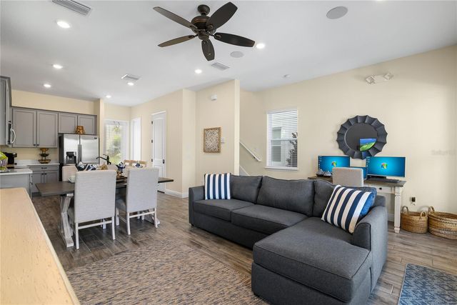8040 LOST SHAKER LANE, Kissimmee, FL 34747