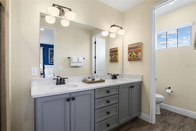 8040 LOST SHAKER LANE, Kissimmee, FL 34747
