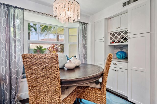 18 NW 25th Court, Delray Beach, FL 33444