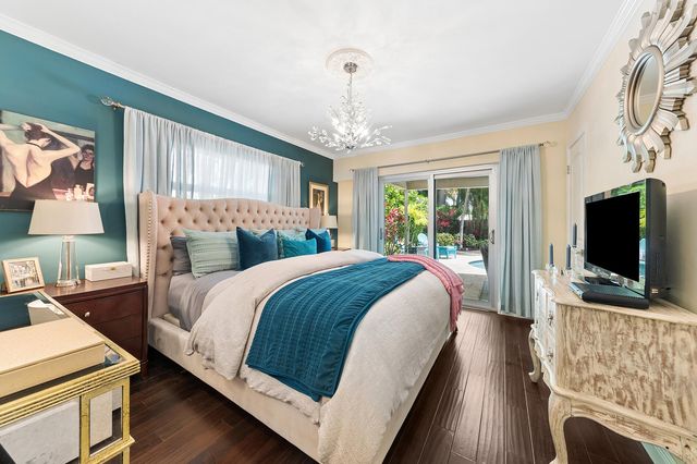 18 NW 25th Court, Delray Beach, FL 33444