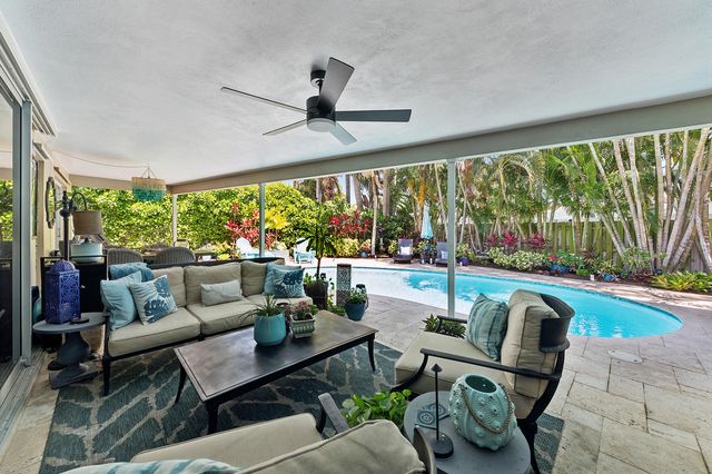 18 NW 25th Court, Delray Beach, FL 33444