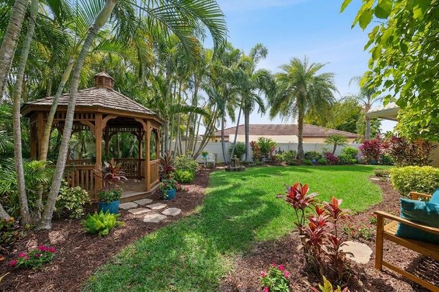 18 NW 25th Court, Delray Beach, FL 33444