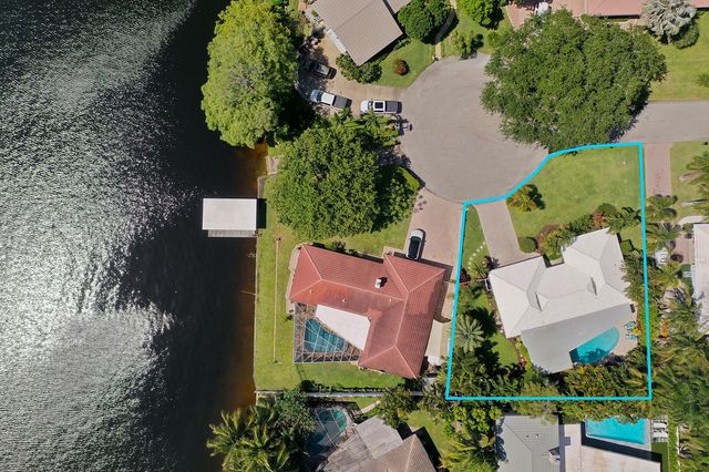 18 NW 25th Court, Delray Beach, FL 33444