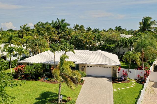 18 NW 25th Court, Delray Beach, FL 33444