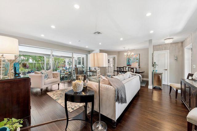 18 NW 25th Court, Delray Beach, FL 33444