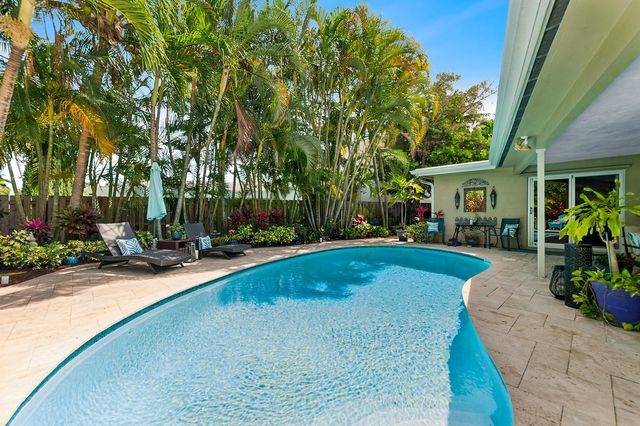 18 NW 25th Court, Delray Beach, FL 33444