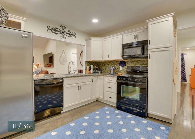 520 W Bluff, Granbury, TX 76048