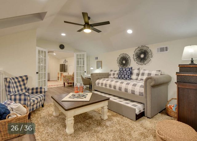 520 W Bluff, Granbury, TX 76048