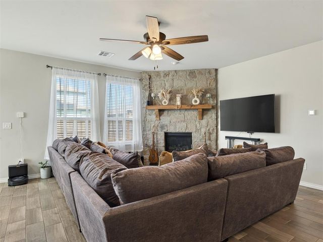 2501 Caden Court, Yukon, OK 73099