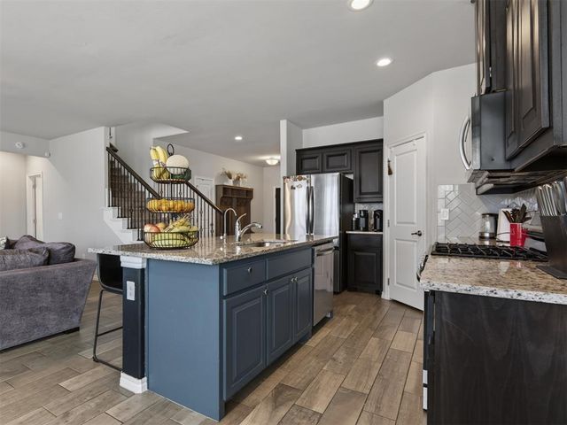 2501 Caden Court, Yukon, OK 73099