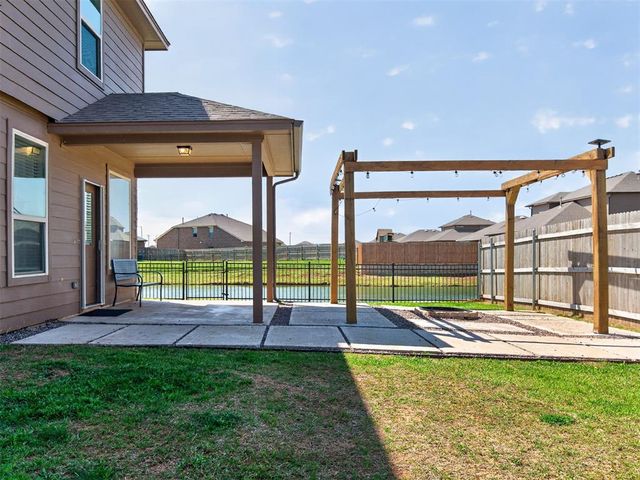 2501 Caden Court, Yukon, OK 73099