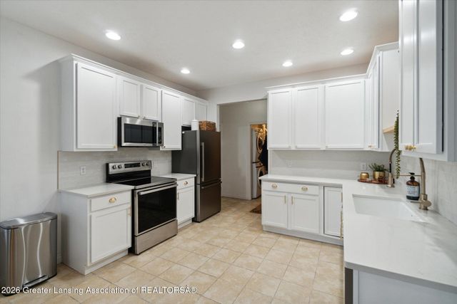 3240 Wharton Street, East Lansing, MI 48823