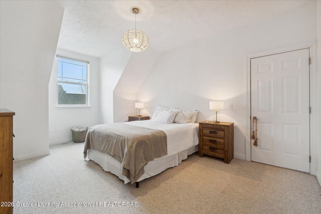 3240 Wharton Street, East Lansing, MI 48823