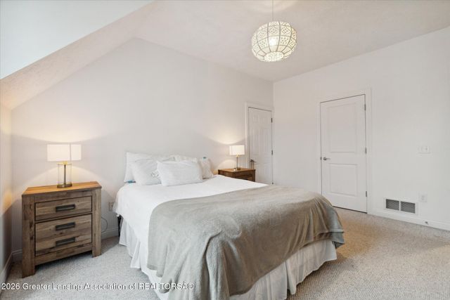 3240 Wharton Street, East Lansing, MI 48823