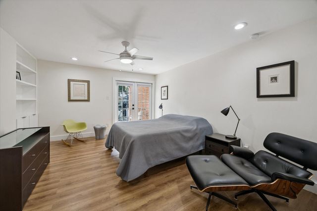 6314 Riverview Way, Houston, TX 77057