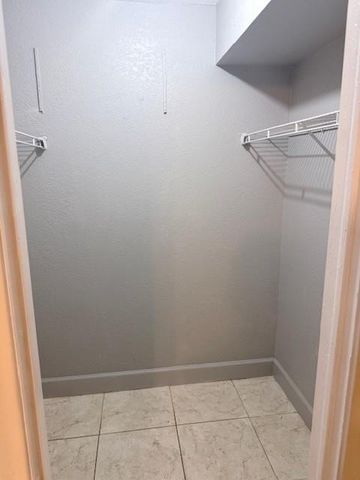 212 NW 46th Court 212, Deerfield Beach, FL 33064