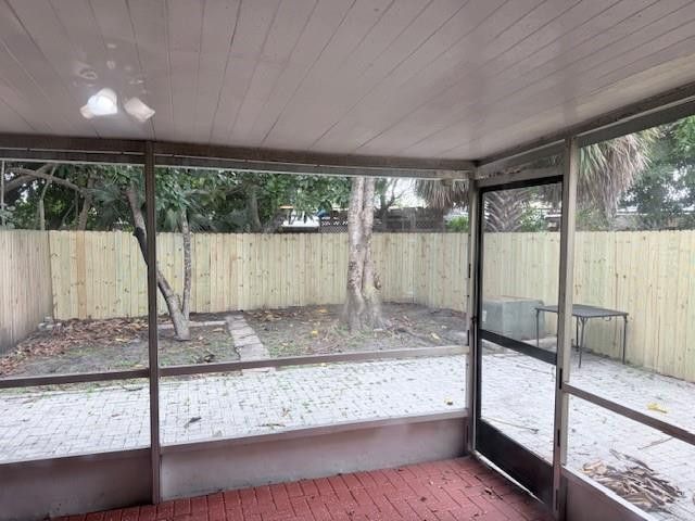 212 NW 46th Court 212, Deerfield Beach, FL 33064