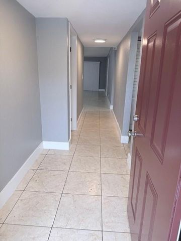 212 NW 46th Court 212, Deerfield Beach, FL 33064