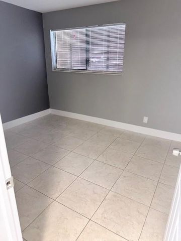 212 NW 46th Court 212, Deerfield Beach, FL 33064