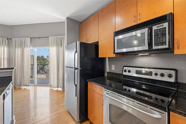 1010 CENTRAL AVENUE 302, St Petersburg, FL 33705