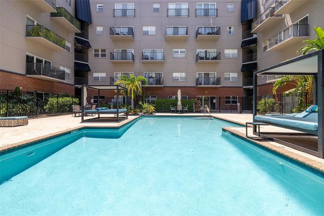 1010 CENTRAL AVENUE 302, St Petersburg, FL 33705