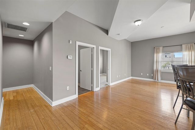 1010 CENTRAL AVENUE 302, St Petersburg, FL 33705