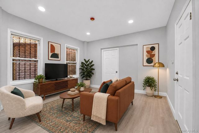1893 Longfellow Avenue, Bronx, NY 10460