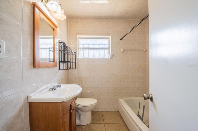 408 ARMOUR AVENUE, Auburndale, FL 33823