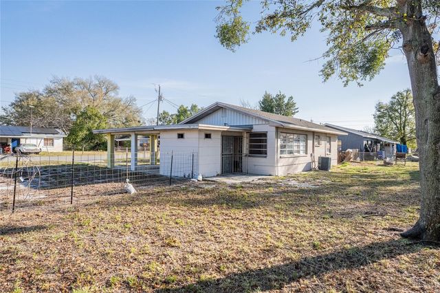 408 ARMOUR AVENUE, Auburndale, FL 33823