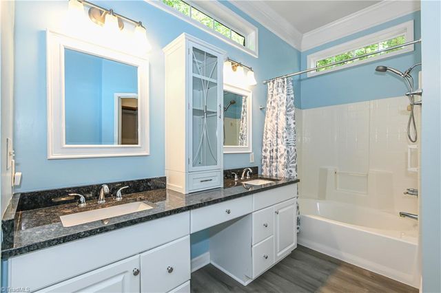 5010 Cobbler Ridge Court, Greensboro, NC 27455