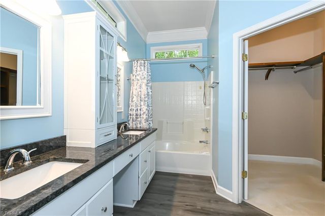 5010 Cobbler Ridge Court, Greensboro, NC 27455
