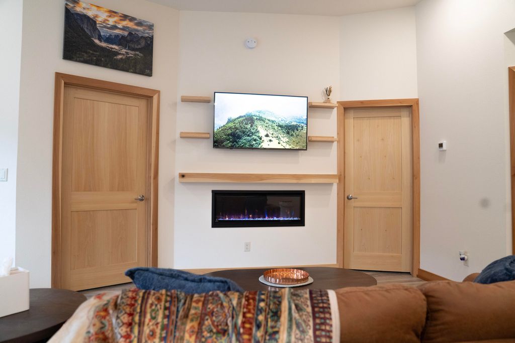 1290 Burton Street Unit G, Sheridan, WY 82801 photo 5