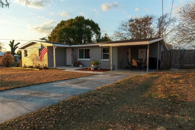 1300 NE 6TH STREET, Mulberry, FL 33860