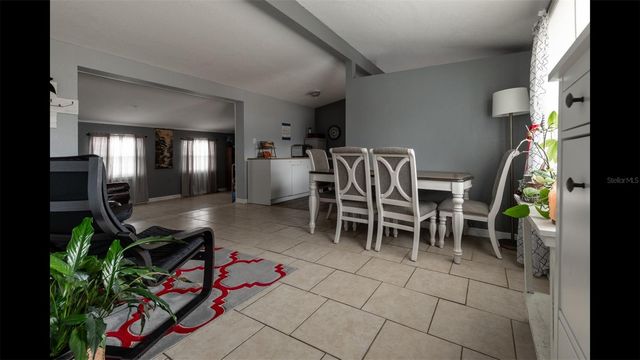 1300 NE 6TH STREET, Mulberry, FL 33860