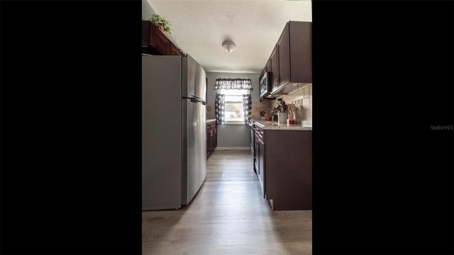 1300 NE 6TH STREET, Mulberry, FL 33860