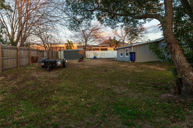 1300 NE 6TH STREET, Mulberry, FL 33860