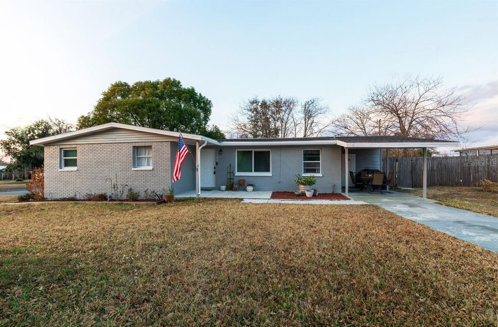 1300 NE 6TH STREET, Mulberry, FL 33860