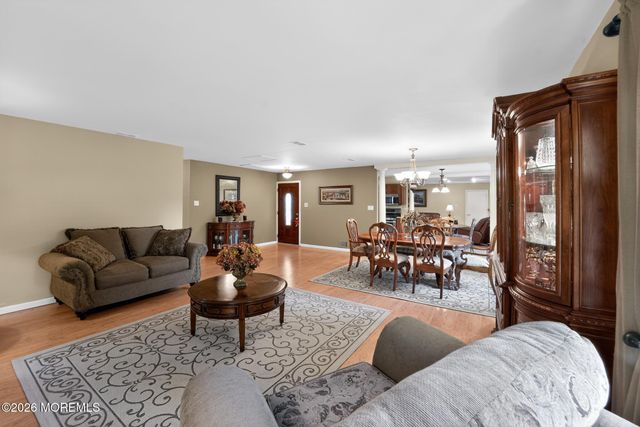 54 Stockton Drive, Marlboro, NJ 07746