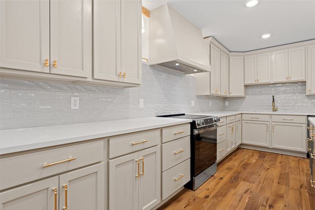 330 Forest Hills Drive, Hallsville, TX 75650