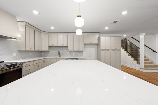 330 Forest Hills Drive, Hallsville, TX 75650