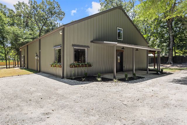 330 Forest Hills Drive, Hallsville, TX 75650