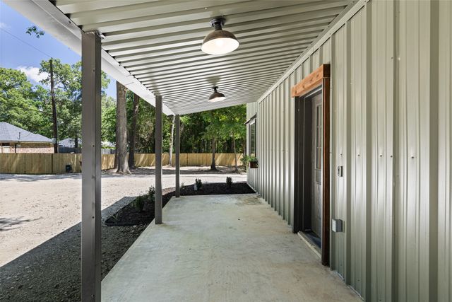 330 Forest Hills Drive, Hallsville, TX 75650
